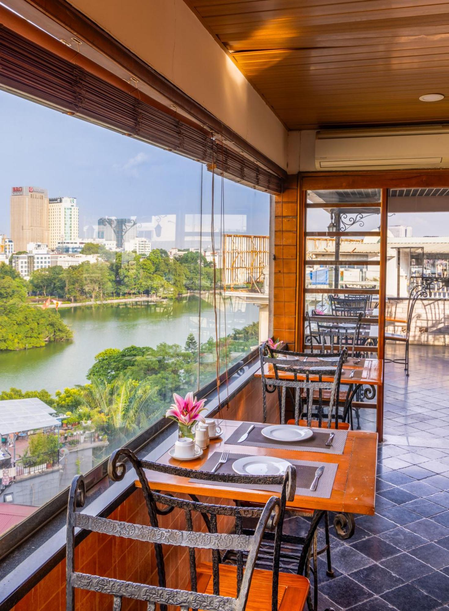 Centre Point Hanoi Hotel Exterior foto
